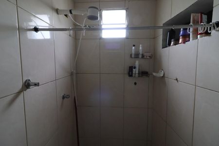 Casa à venda com 200m², 5 quartos e 4 vagasBanheiro 4