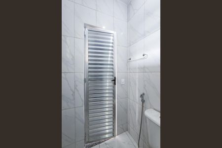 Casa de condomínio para alugar com 98m², 2 quartos e sem vagaBanheiro da Suíte 