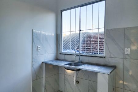 Casa de condomínio para alugar com 98m², 2 quartos e sem vagaCozinha 