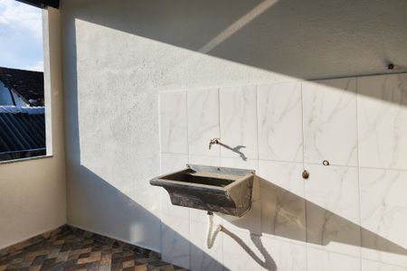 Casa de condomínio para alugar com 98m², 2 quartos e sem vagaÁrea 