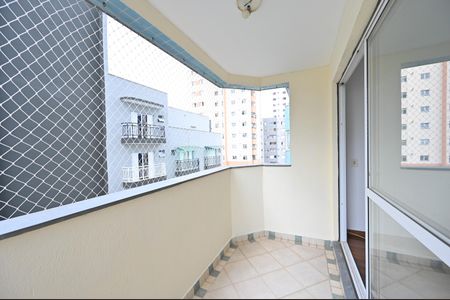 Apartamento para alugar com 79m², 3 quartos e 1 vagaVaranda