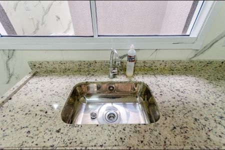 Casa para alugar com 200m², 2 quartos e 2 vagas Casa para alugar com 200m², 2 quartos e 2 vagasCozinha