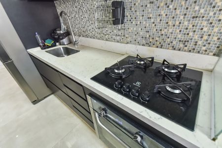 Apartamento à venda com 85m², 3 quartos e 2 vagas Apartamento à venda com 85m², 3 quartos e 2 vagasCozinha