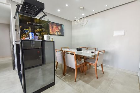 Apartamento à venda com 85m², 3 quartos e 2 vagas Apartamento à venda com 85m², 3 quartos e 2 vagasSala