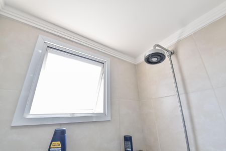 Apartamento à venda com 85m², 3 quartos e 2 vagas Apartamento à venda com 85m², 3 quartos e 2 vagasBanheiro da suíte