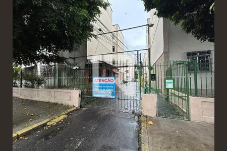 Apartamento para alugar com 50m², 2 quartos e 1 vaga Apartamento para alugar com 50m², 2 quartos e 1 vagaFachada