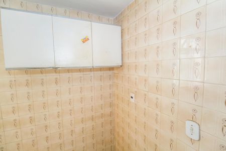 Apartamento para alugar com 50m², 2 quartos e 1 vaga Apartamento para alugar com 50m², 2 quartos e 1 vagaCozinha e Área de Serviço