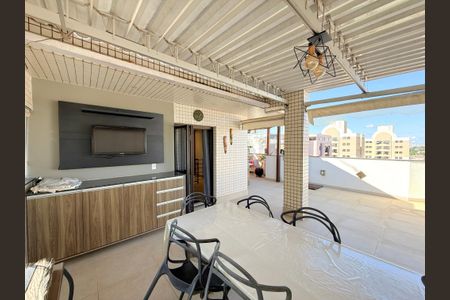 Apartamento à venda com 120m², 2 quartos e 2 vagasÁrea externa