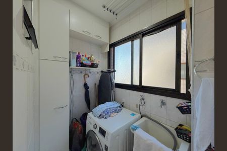 Apartamento à venda com 120m², 2 quartos e 2 vagasÁrea de serviço