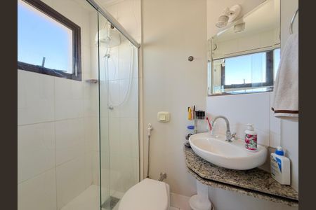 Apartamento à venda com 120m², 2 quartos e 2 vagasBanheiro