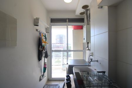 Apartamento à venda com 70m², 2 quartos e 1 vagaÁrea de serviço
