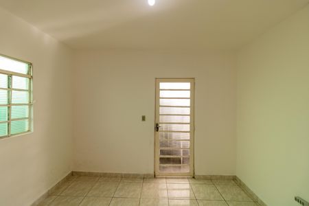 Casa à venda com 140m², 4 quartos e 3 vagasSala da casa 02