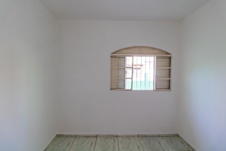 Casa à venda com 140m², 4 quartos e 3 vagasQuarto 01 da casa 01