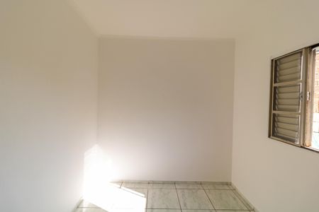 Casa à venda com 140m², 4 quartos e 3 vagasQuarto 03 da casa 01