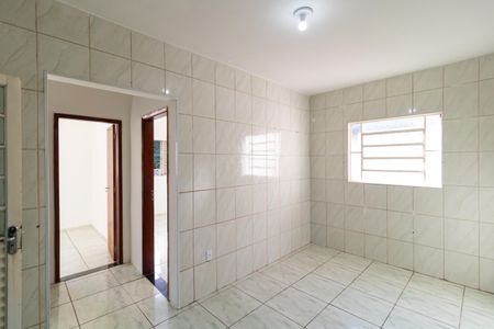 Casa à venda com 140m², 4 quartos e 3 vagasCozinha da casa 01