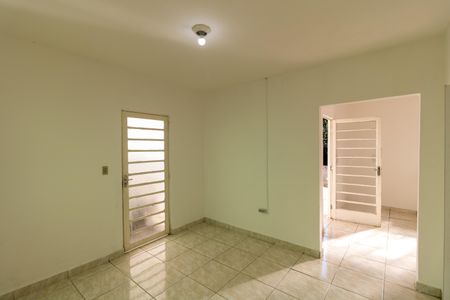 Casa à venda com 140m², 4 quartos e 3 vagasSala da casa 02