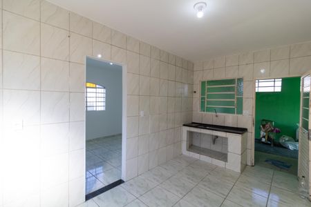 Casa à venda com 140m², 4 quartos e 3 vagasCozinha da casa 01