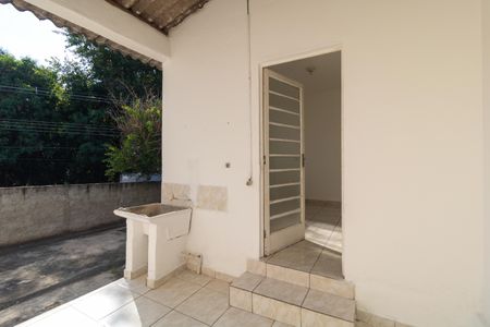 Casa à venda com 140m², 4 quartos e 3 vagasÁrea de serviço da casa 02