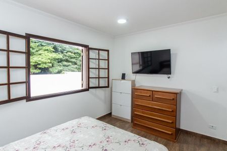 Casa à venda com 320m², 4 quartos e 4 vagasSuíte 1