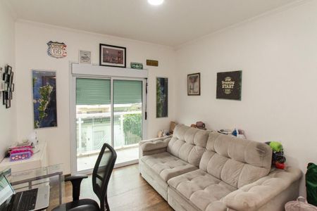 Casa à venda com 320m², 4 quartos e 4 vagasEscritório
