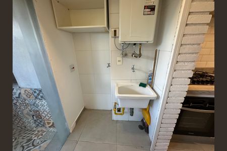 Apartamento à venda com 78m², 2 quartos e 1 vagaÁrea de Serviço