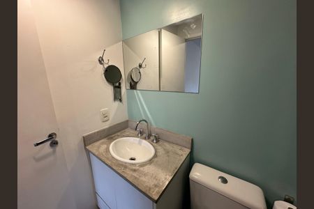 Apartamento à venda com 78m², 2 quartos e 1 vagaBanheiro da Suíte