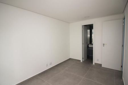 Apartamento à venda com 69m², 2 quartos e 1 vaga Apartamento à venda com 69m², 2 quartos e 1 vagaQuarto Suíte