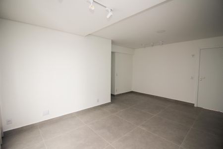 Apartamento à venda com 69m², 2 quartos e 1 vaga Apartamento à venda com 69m², 2 quartos e 1 vagaSala