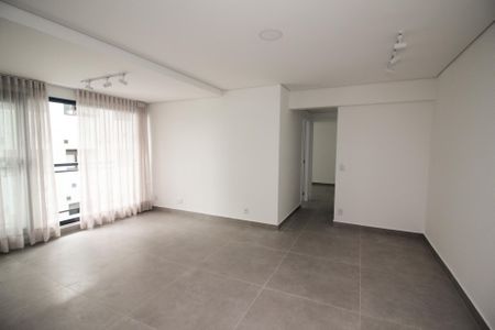 Apartamento à venda com 69m², 2 quartos e 1 vaga Apartamento à venda com 69m², 2 quartos e 1 vagaSala