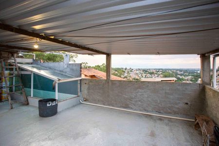 Casa para alugar com 80m², 3 quartos e sem vagaVaranda