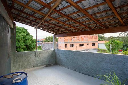 Casa para alugar com 80m², 3 quartos e sem vagaVaranda