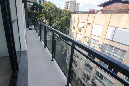 Apartamento à venda com 69m², 2 quartos e 2 vagas Apartamento à venda com 69m², 2 quartos e 2 vagasVista da Sacada