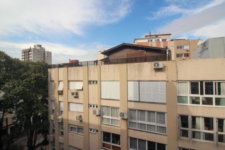 Apartamento à venda com 69m², 2 quartos e 2 vagas Apartamento à venda com 69m², 2 quartos e 2 vagasVista da Sacada