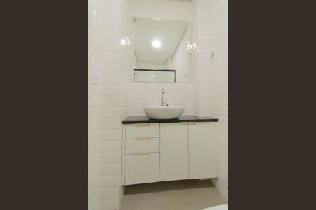 Studio para alugar com 20m², 1 quarto e sem vaga Studio para alugar com 20m², 1 quarto e sem vagaBanheiro