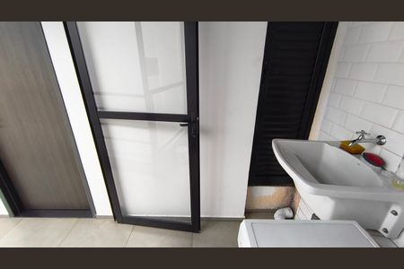 Studio para alugar com 20m², 1 quarto e sem vaga Studio para alugar com 20m², 1 quarto e sem vagaLavanderia