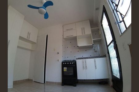Cozinha de kitnet/studio à venda com 1 quarto, 30m² em Cachambi, Rio de Janeiro