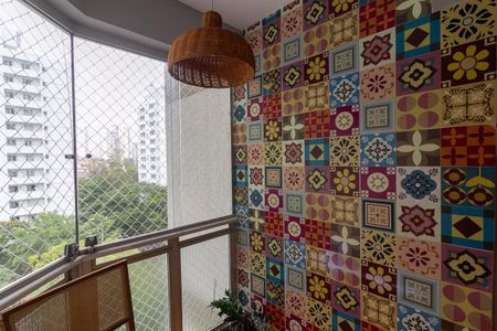 Varanda  de apartamento para alugar com 3 quartos, 75m² em Jardim Industrial, São Paulo