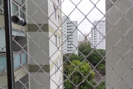 Varanda vista de apartamento para alugar com 3 quartos, 75m² em Jardim Industrial, São Paulo