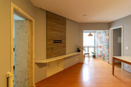 Sala de apartamento para alugar com 3 quartos, 75m² em Jardim Industrial, São Paulo