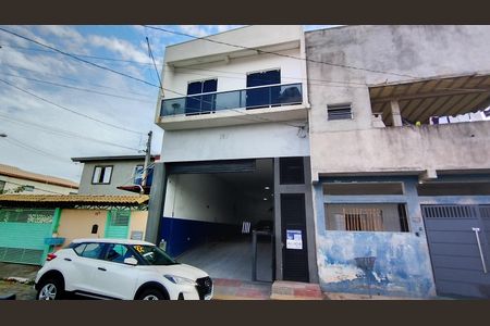Casa para alugar com 60m², 2 quartos e sem vaga