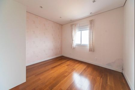 Apartamento à venda com 126m², 3 quartos e 3 vagasQuarto 2