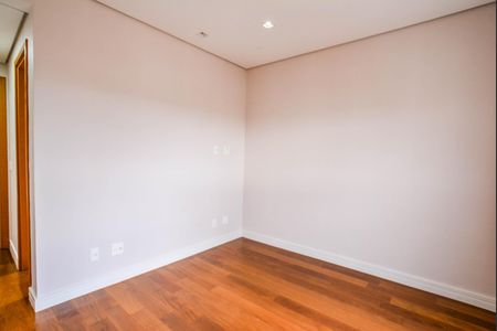 Apartamento à venda com 126m², 3 quartos e 3 vagas Apartamento à venda com 126m², 3 quartos e 3 vagasSuíte 3
