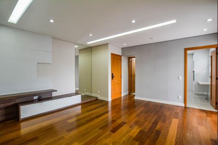 Apartamento à venda com 126m², 3 quartos e 3 vagas Apartamento à venda com 126m², 3 quartos e 3 vagasSala