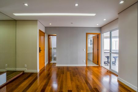 Apartamento à venda com 126m², 3 quartos e 3 vagas Apartamento à venda com 126m², 3 quartos e 3 vagasSala