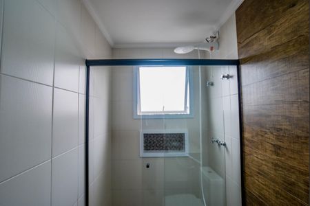 Apartamento à venda com 126m², 3 quartos e 3 vagas Apartamento à venda com 126m², 3 quartos e 3 vagasBanheiro da Suíte 1