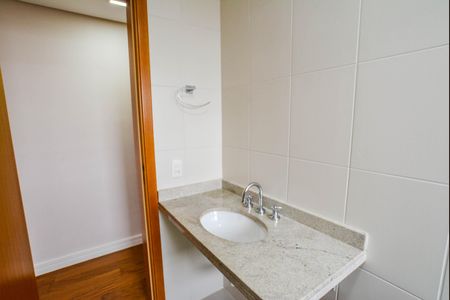 Apartamento à venda com 126m², 3 quartos e 3 vagas Apartamento à venda com 126m², 3 quartos e 3 vagasBanheiro da Suíte 3