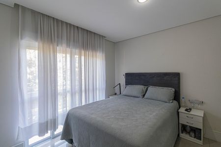 Casa para alugar com 236m², 2 quartos e 2 vagasSuíte