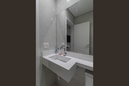 Casa para alugar com 236m², 2 quartos e 2 vagasBanheiro 