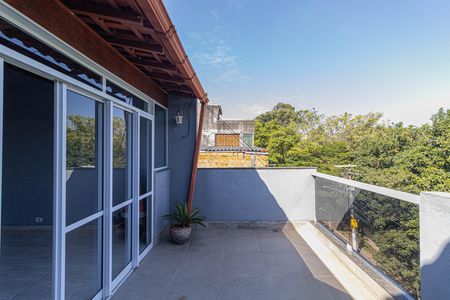 Casa para alugar com 236m², 2 quartos e 2 vagasVaranda 