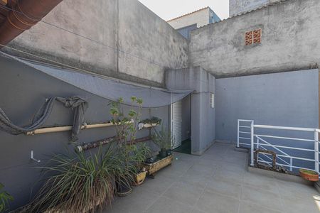 Casa para alugar com 236m², 2 quartos e 2 vagasTerraço